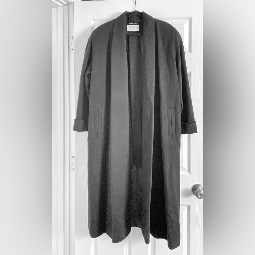 International scene Made in Russia Elegant Black Long Coat - Picture 7 of 11